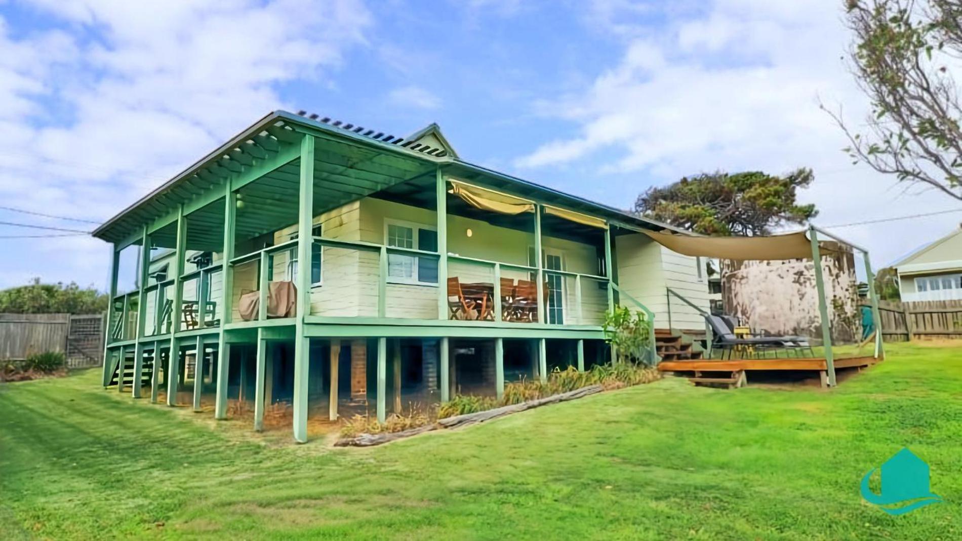 Holiday home By The At Catho